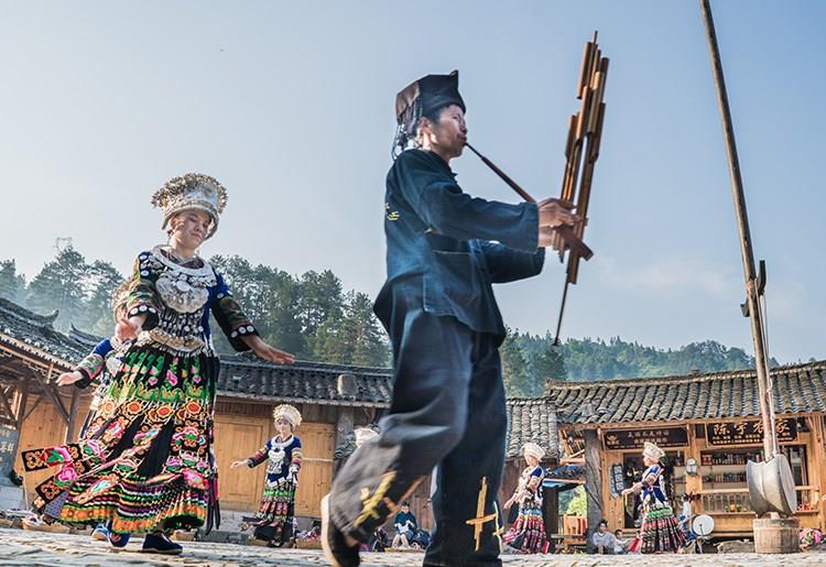 張家界風(fēng)景正好，而您剛好有空